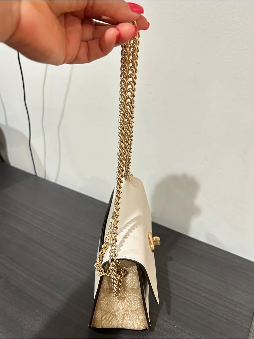 Coach Bowery Crossbody Bag (Style#F31384) EUC